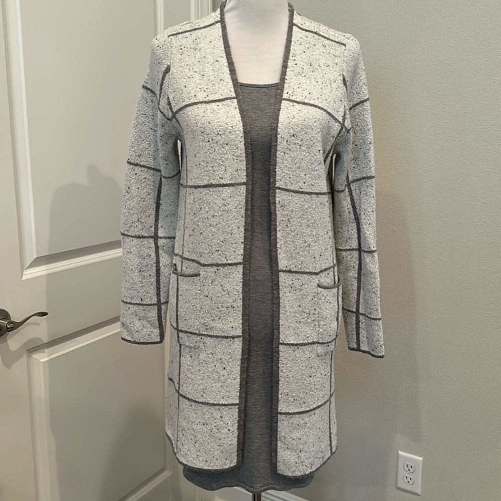 Ladies sweater jacket